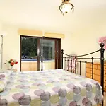 Magnificent Modern With Sauna By Renthousing 别墅