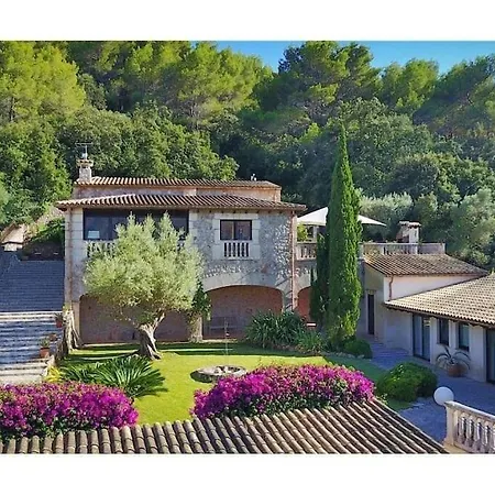 Magnificent Modern With Sauna By Renthousing Pollença