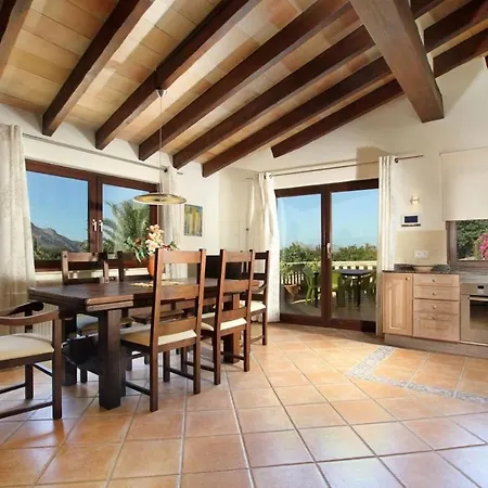 Magnificent Modern With Sauna By Renthousing Villa